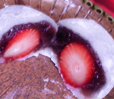 japanese-food-ichigo-daifuku