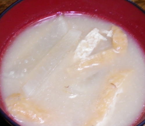 japanese-food-miso-shiru-shiro-miso-daikon