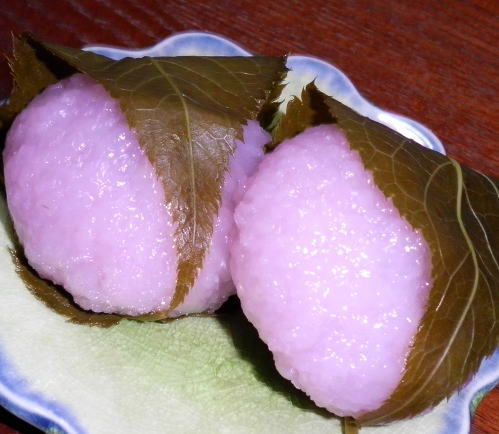 japanese food sakuramochi